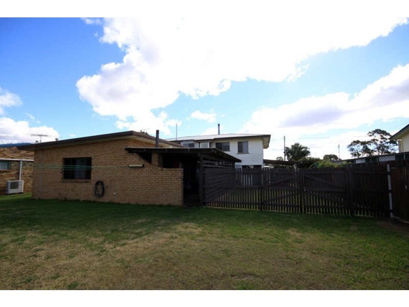 10 Baron Street, Kingaroy QLD 4610