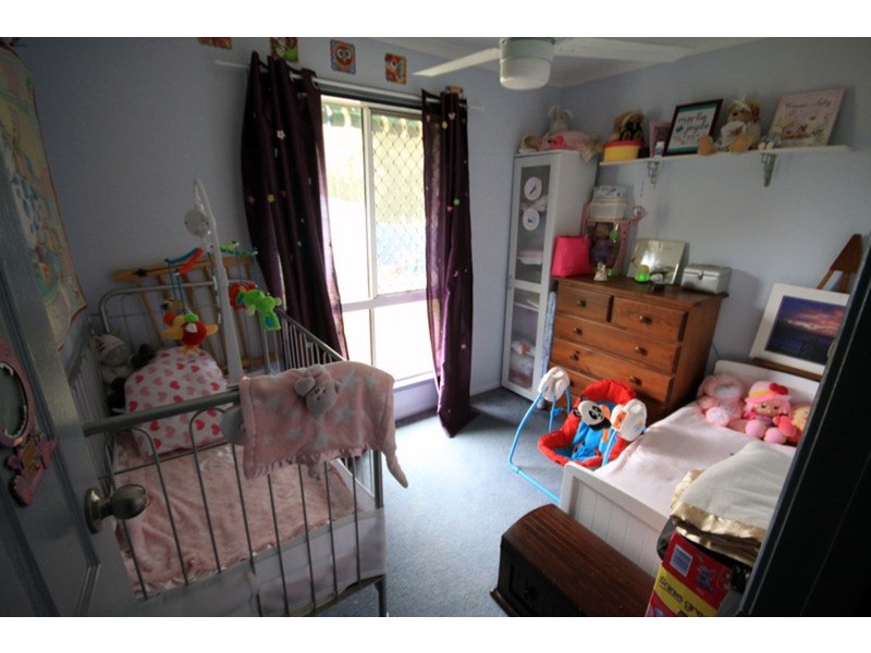 35 Cairns Street, Nanango QLD 4615