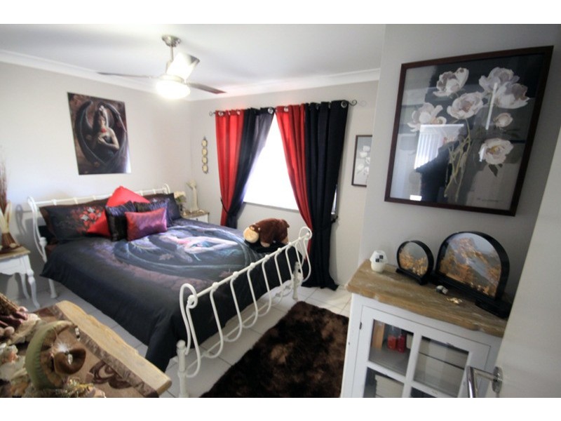 7 Allan Place, Kingaroy QLD 4610