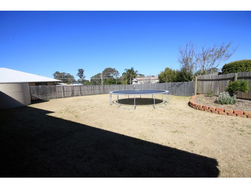 9 David Place, Kingaroy QLD 4610