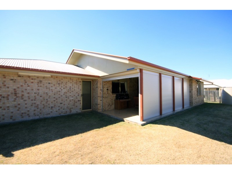 9 David Place, Kingaroy QLD 4610