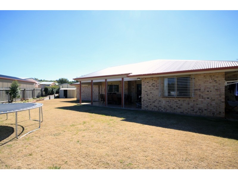 9 David Place, Kingaroy QLD 4610