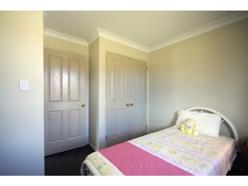 94 Windsor  Circle, Kingaroy QLD 4610