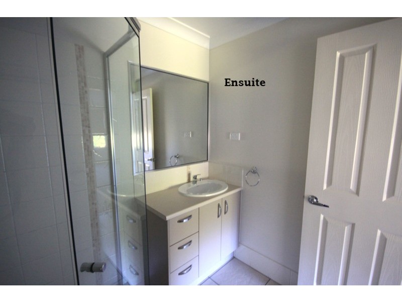 171-173 Premier Drive, Kingaroy QLD 4610