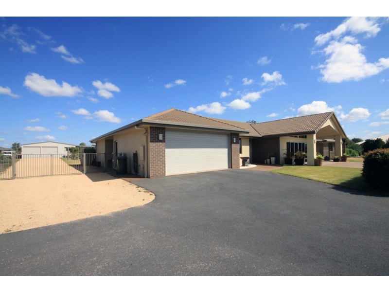 4 Brittany Court, Kingaroy QLD 4610