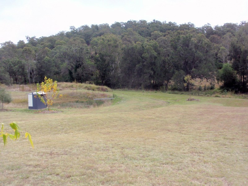 Ellesmere QLD 4610