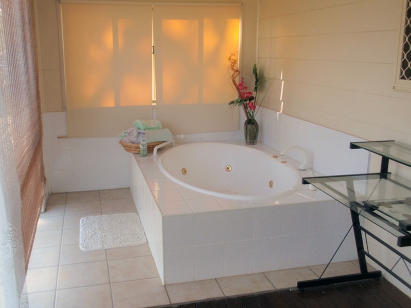 64 Thompsons Road, Runnymede QLD 4615