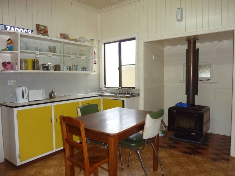 54 Youngman Street, Kingaroy QLD 4610