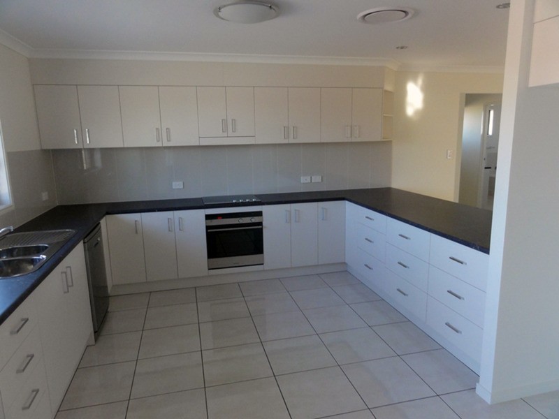 Chinchilla QLD 4413
