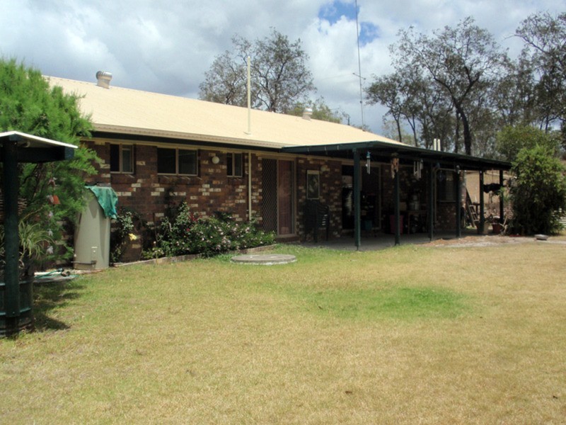 Blackbutt QLD 4306