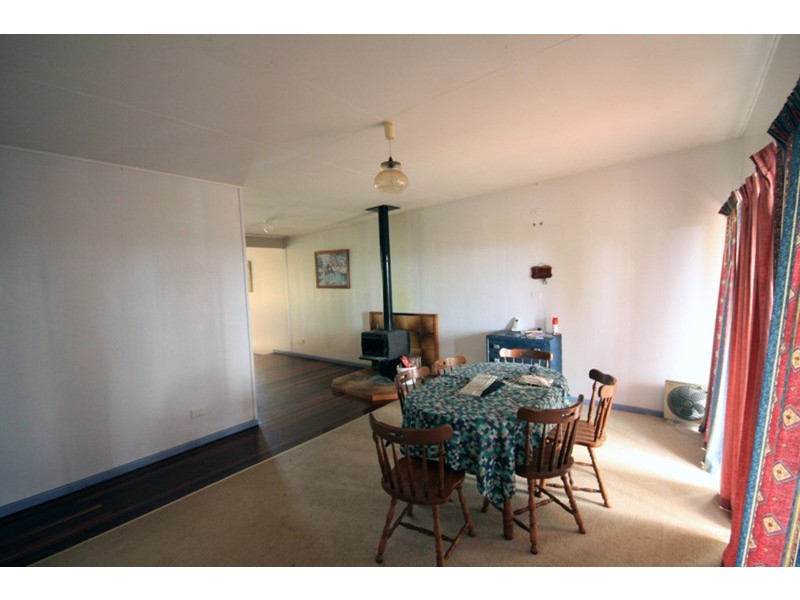 20 Coral  Street, Kingaroy QLD 4610