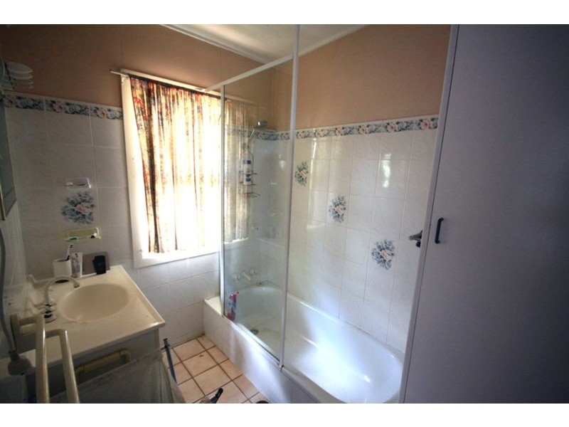 20 Coral  Street, Kingaroy QLD 4610