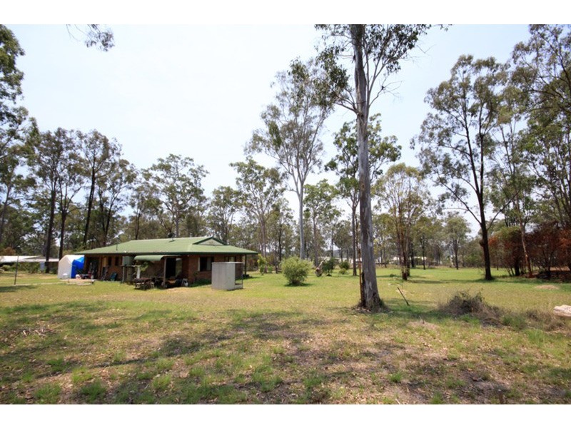 17 Lysdale Road, Wondai QLD 4606