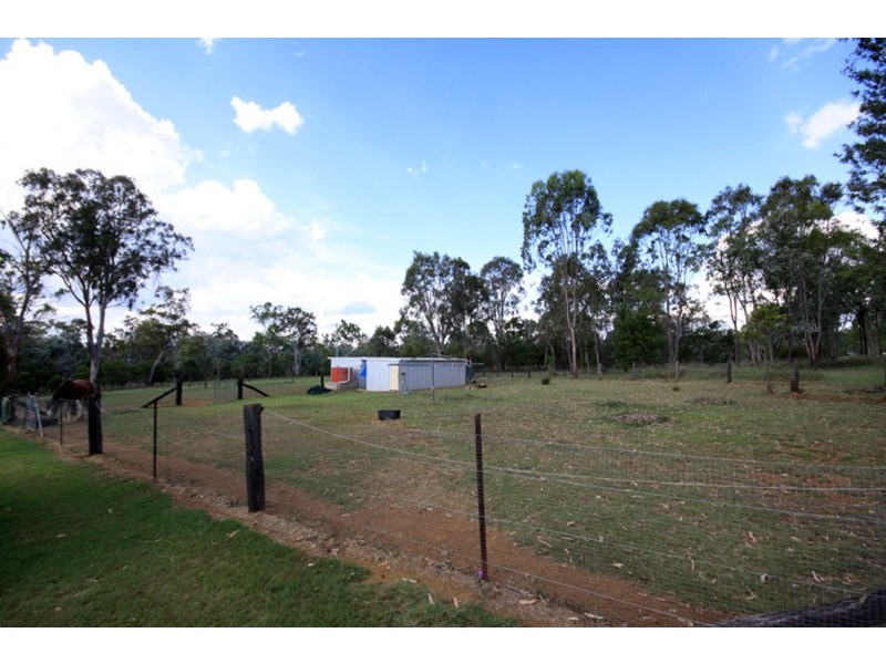 24 Julie Street, Taabinga QLD 4610