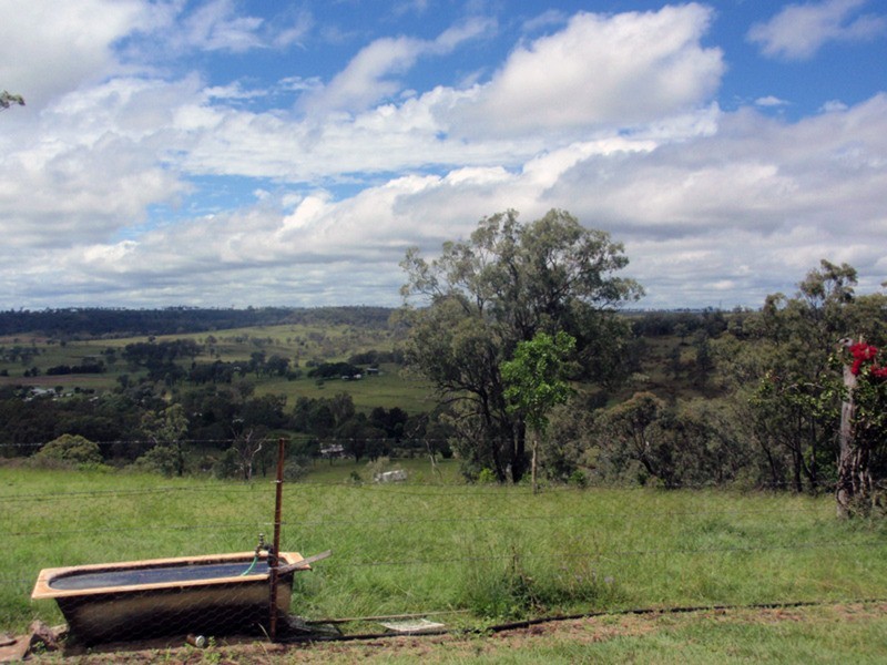 Ellesmere QLD 4610