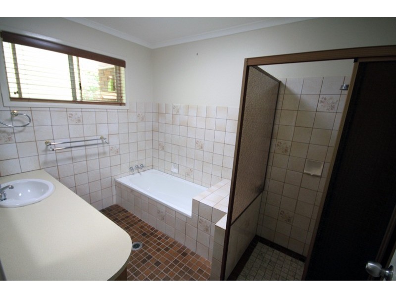 3A Murray Parade, Kingaroy QLD 4610