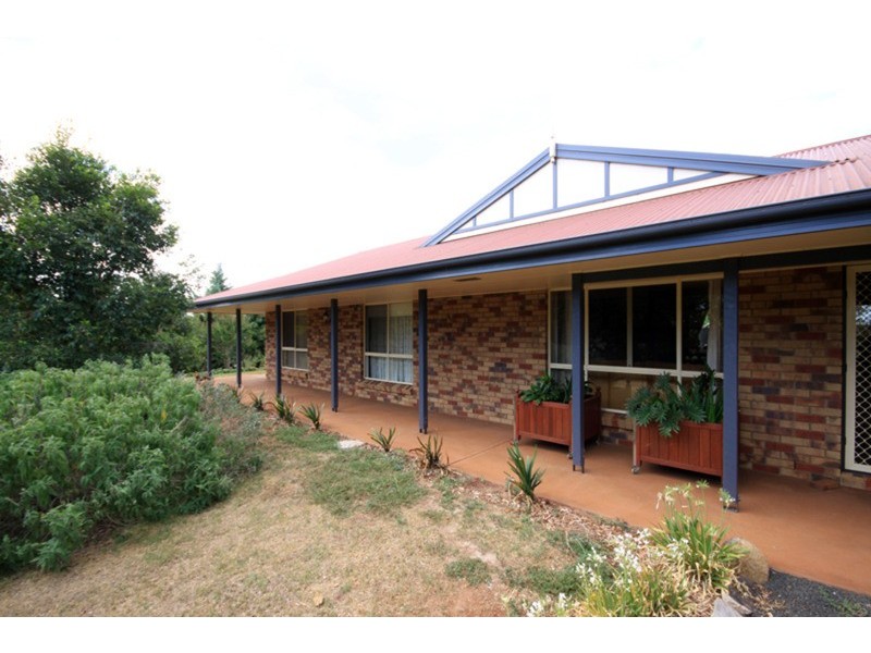 74 Harris Road, Kingaroy QLD 4610