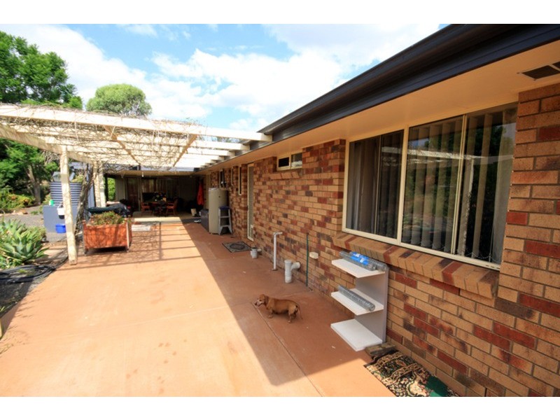 74 Harris Road, Kingaroy QLD 4610