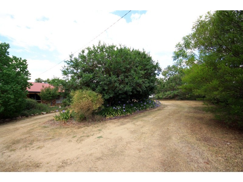 74 Harris Road, Kingaroy QLD 4610