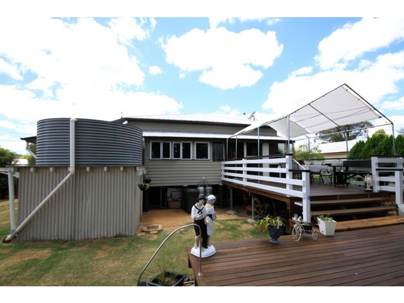 35 First Avenue, Kingaroy QLD 4610