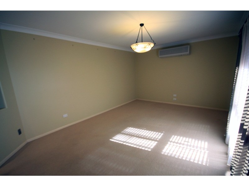 8 Avocado Crescent, Kingaroy QLD 4610