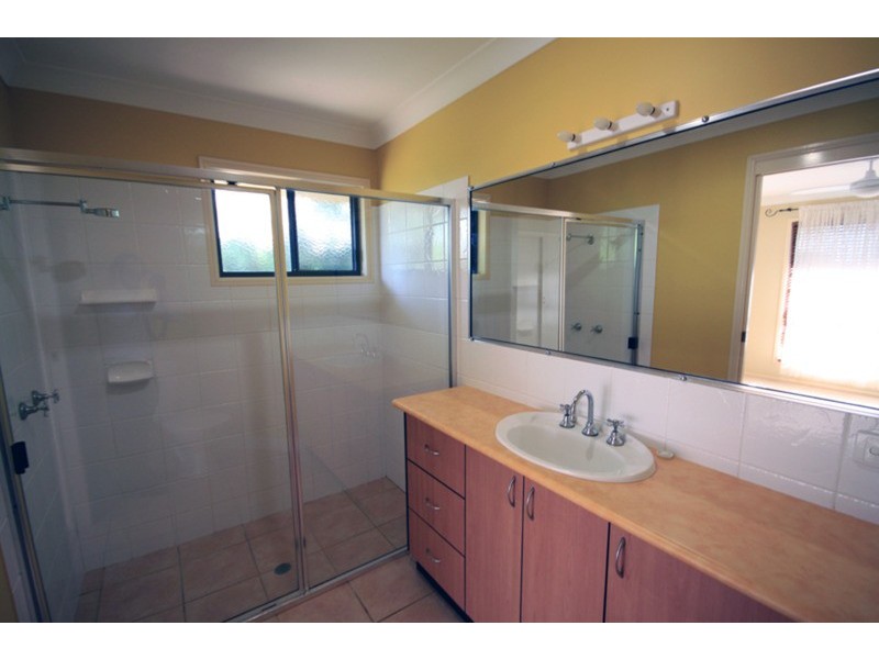 8 Avocado Crescent, Kingaroy QLD 4610