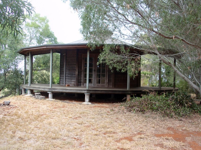 Tablelands QLD 4605