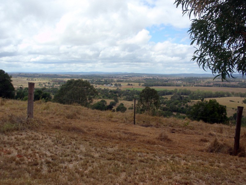 Tablelands QLD 4605