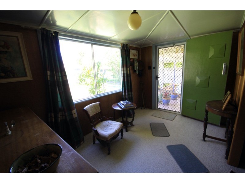 24 Knight Street, Kingaroy QLD 4610