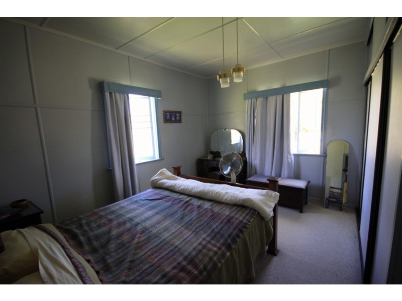 24 Knight Street, Kingaroy QLD 4610