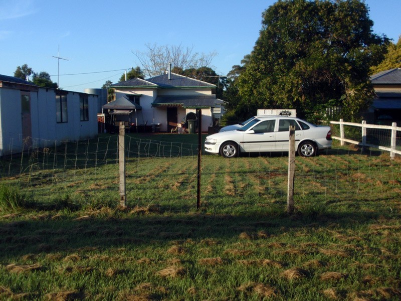 14 Reen Street, Kingaroy QLD 4610