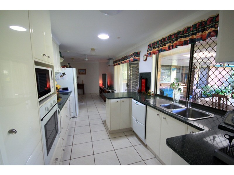 7 Moore Street, Kingaroy QLD 4610