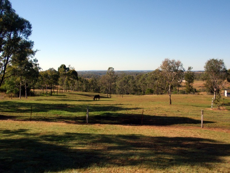 Ellesmere QLD 4610