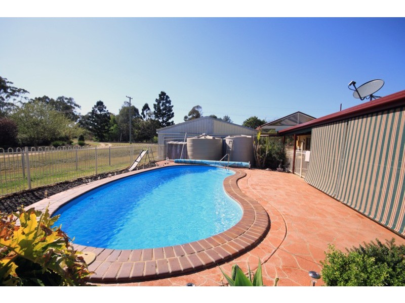 5 Keith Shaw Drive, Kingaroy QLD 4610