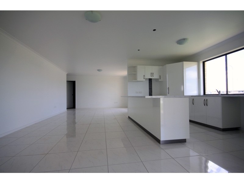 1/4 Dudley  Street, Chinchilla QLD 4413