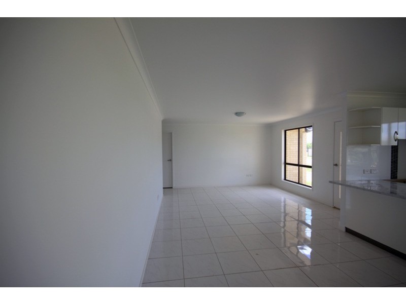 1/4 Dudley  Street, Chinchilla QLD 4413