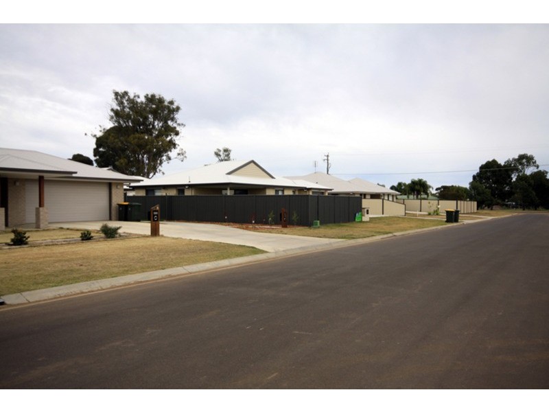 1/4 Dudley  Street, Chinchilla QLD 4413