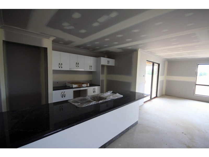 2/Lot 13 Dudley Street, Chinchilla QLD 4413