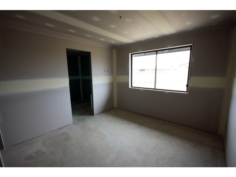 2/Lot 13 Dudley Street, Chinchilla QLD 4413