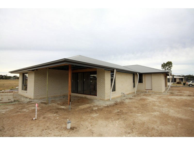 2/Lot 13 Dudley Street, Chinchilla QLD 4413