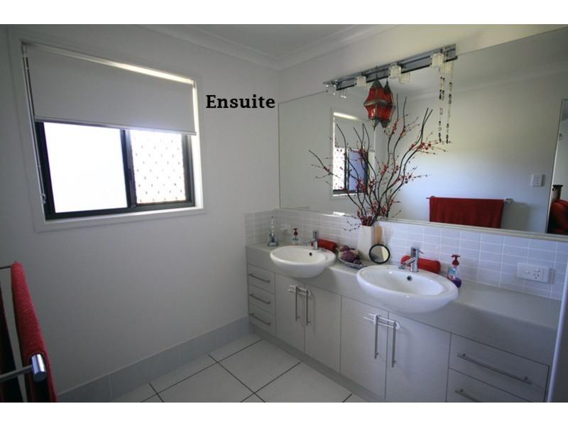 30 – 32 Darcie  Street, Kingaroy QLD 4610