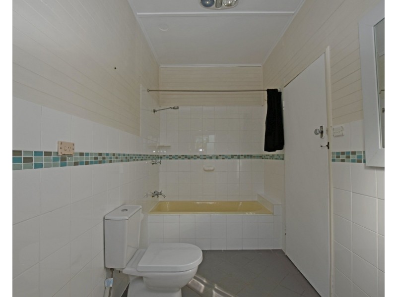 81 The Parade, North Haven NSW 2443