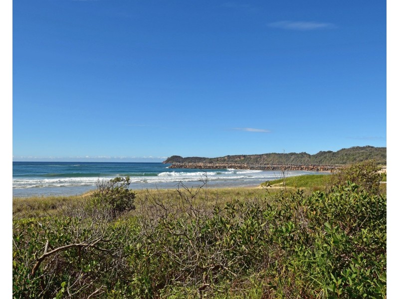 81 The Parade, North Haven NSW 2443