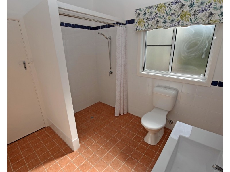 19 Lake Street, Laurieton NSW 2443