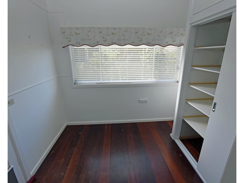 19 Lake Street, Laurieton NSW 2443