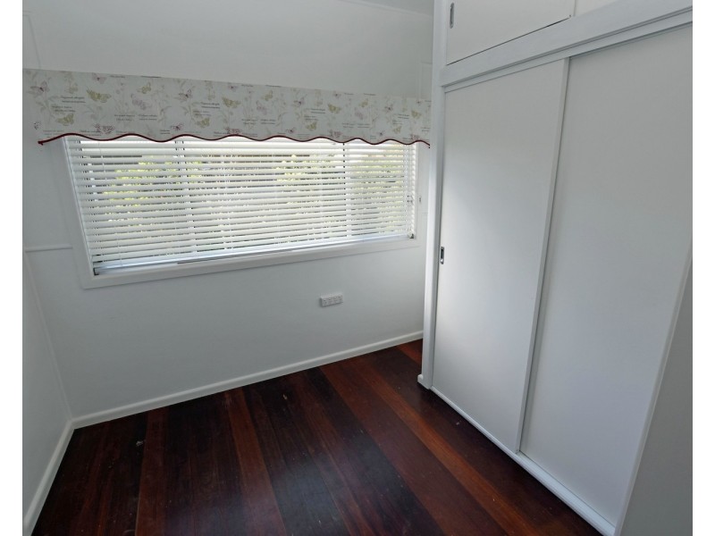 19 Lake Street, Laurieton NSW 2443