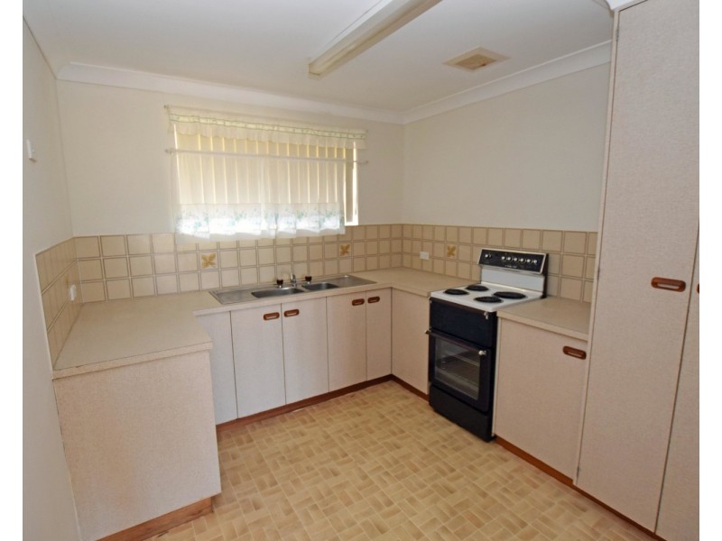 8/84 Lord Street, Laurieton NSW 2443