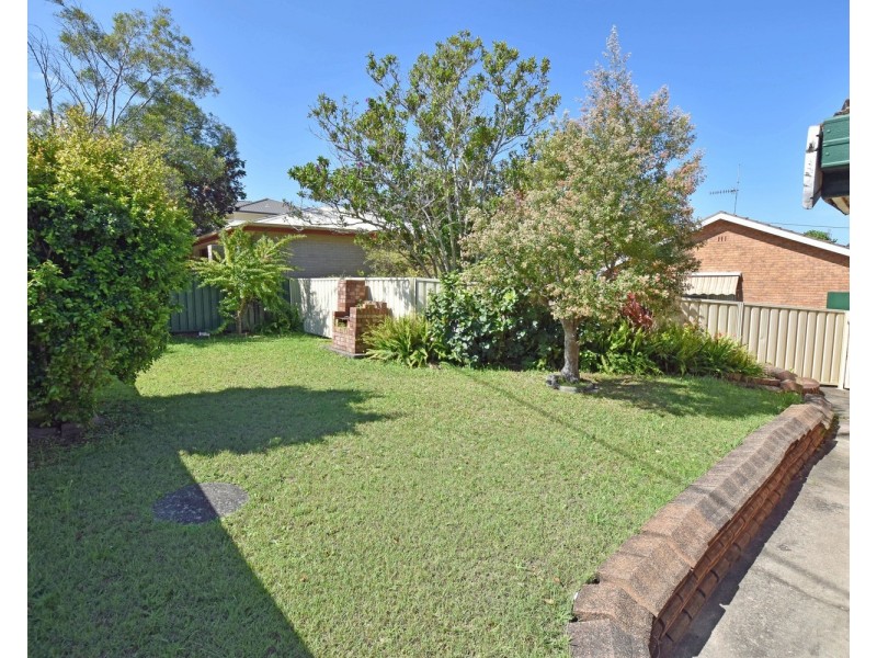 8/84 Lord Street, Laurieton NSW 2443
