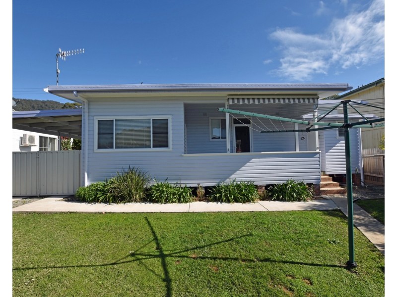 19 Lake Street, Laurieton NSW 2443