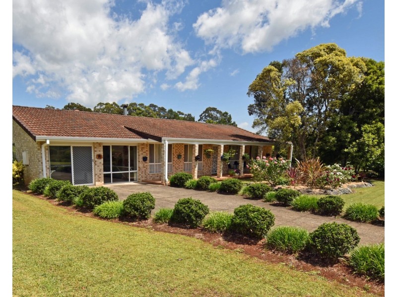 16 Brotherglen Drive, Kew NSW 2439